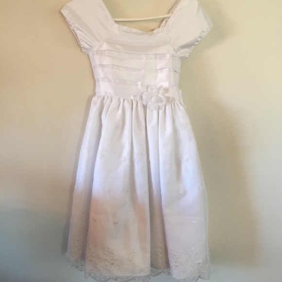 white dress size 8